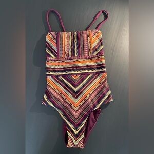 Gorgeous colorful chevron striped one piece adjustable bathing suit Large